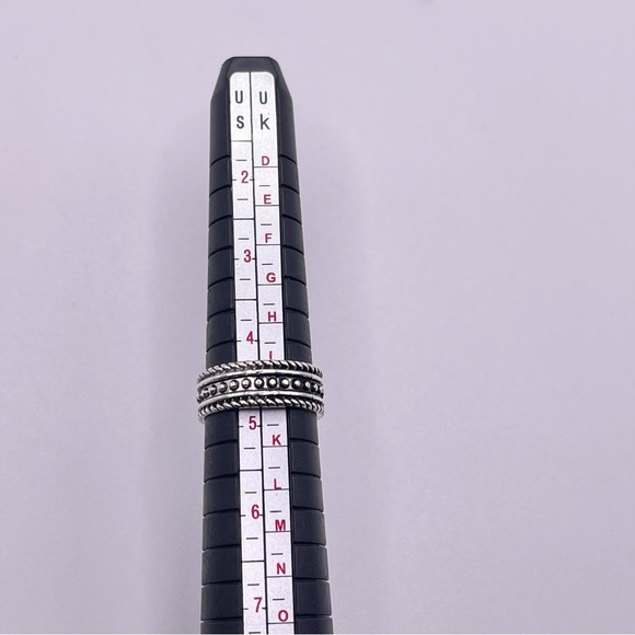 1 Variety Pack Of Silver Plated Boho Pinky Rings Sizes Varry - Picture 11 of 13